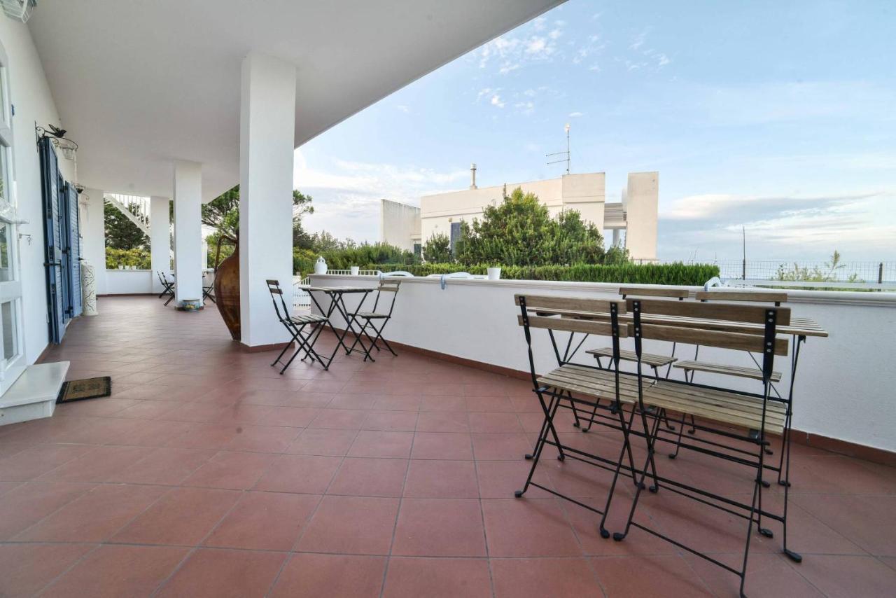 La Caletta Bed And Breakfast Torre Santa Sabina Exterior foto